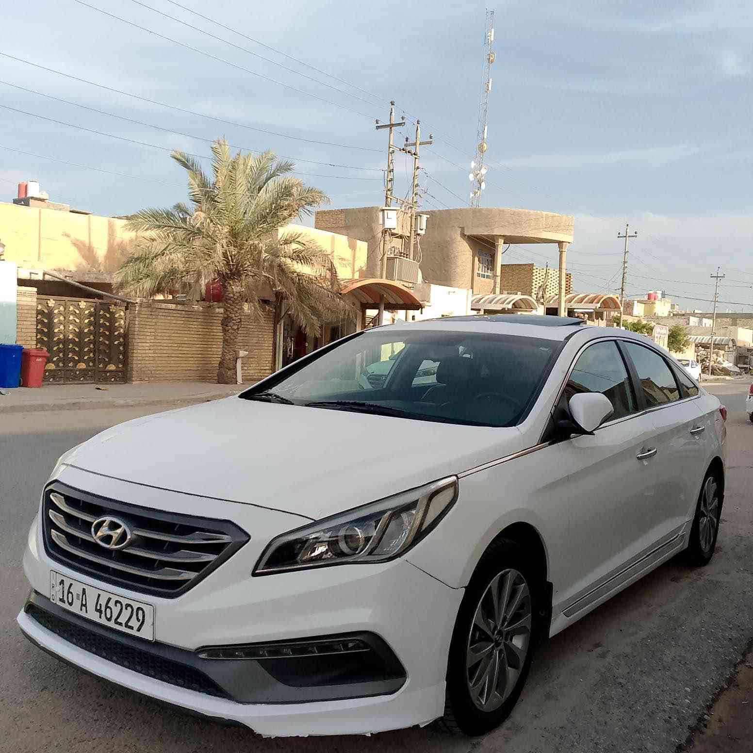 سوناتا 2017 امريكي
 حادثها الجاملغ الامامي الايمن والباب الوره السائق وبيها رشات ملاون بدون ظربة
مكينة 2400 gdi
ستوني فتحت الكوّر وشديت دبل گازگت الاصلي. يعني بأذن الله ماكو ادونز
تبريد ثلج 
حدادية امامية جديدة
تخم دسكات جدد 
بصمة
3انظمة قيادة
دبل گزوز
كشنات جلد. تدفئة بالكشنات 
فتحة 
شاشة بلادية. كامرة
صندوق ذكي
اشاير بالمري
السيارة ماشية 86الف ميل
رقمها قادسية مشروع وطني ***********..(السعر 115

بأسمي سنوية ل2029 النجف, العراق
