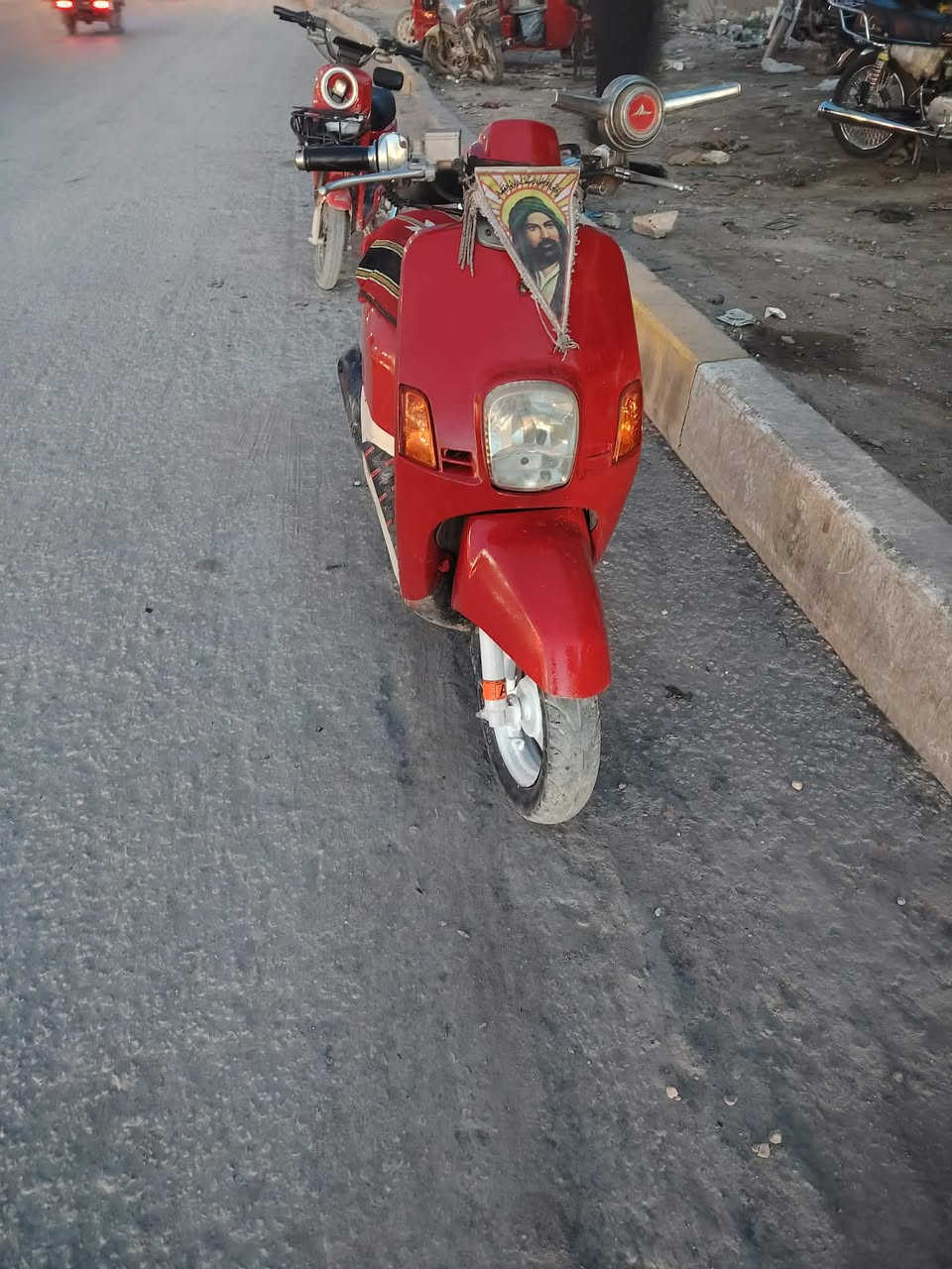 دراجه نظيفه ما مفتوحه سعر 450 وبيها مجال عنوان كربلاء قطره السلام***********
