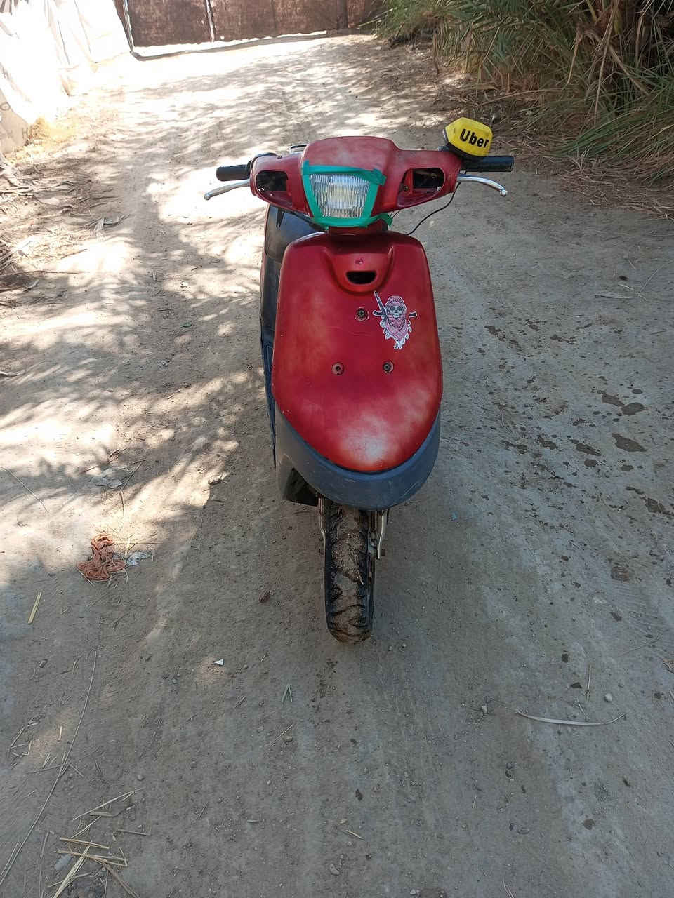 سلام عليكم (دراجه بطه للبيع التفاصيل _
مكينه ناعمه 
كهربائيات  مابيها
بانزين+دهن خبط 
دراجه  مكينه ناعمه فول 
المكان بابل مسيب 
السعر 250 بيه مجال 
هذه رقمي *********** اليريد بي خير ويدلل 
مامتواجد ع تواصل فقط اتصال )
