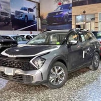 للبيع  سبورتج ٢٠٢٢ خليجي (توكلر ) لارج هايبرد (بانزين كهرباء ) المواصف...