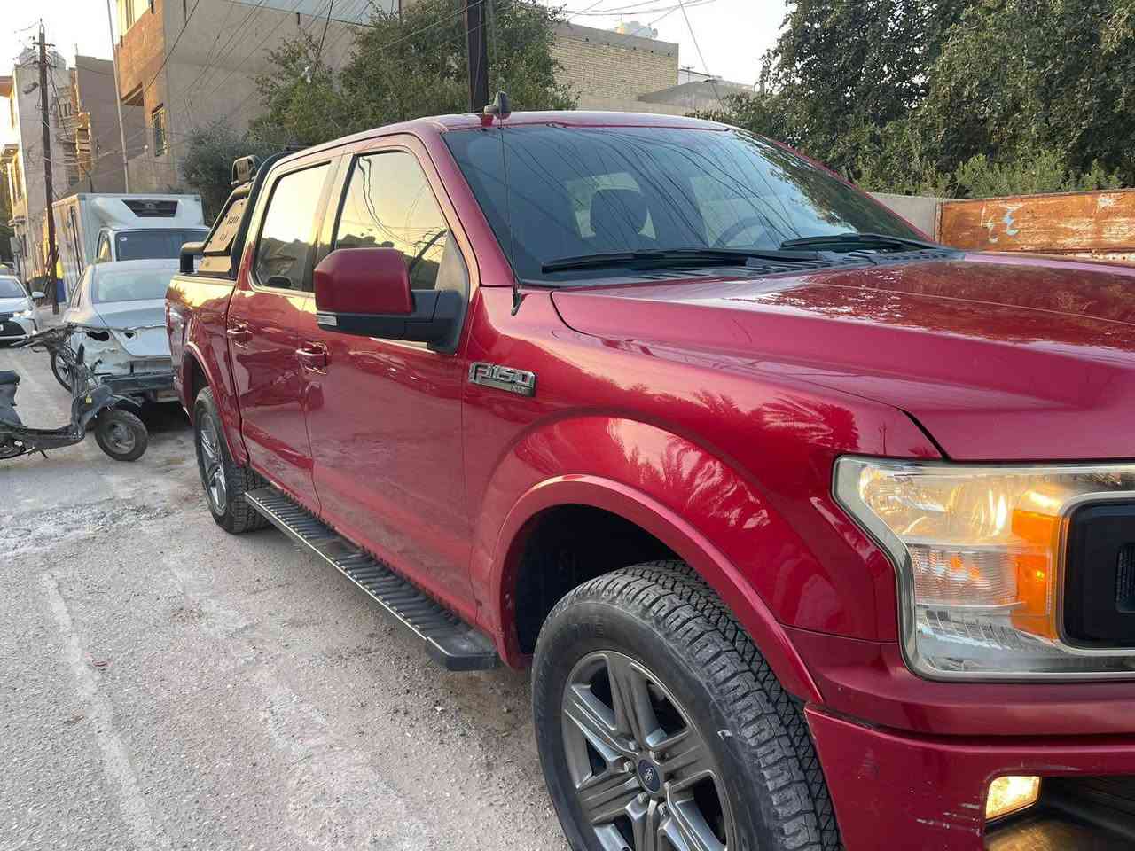 فورد F150 موديل 2020 
شاشه 
رادار 
كرسي كهرباء 
سيبايه على البدي 
سياره جديده ومنتقصها اي شي 
حادثها جاملغ امامي+ربع الباب+ربع البنيد
رقم اربيل انكليزي الجديد
*********** واتساب بغداد, العراق
