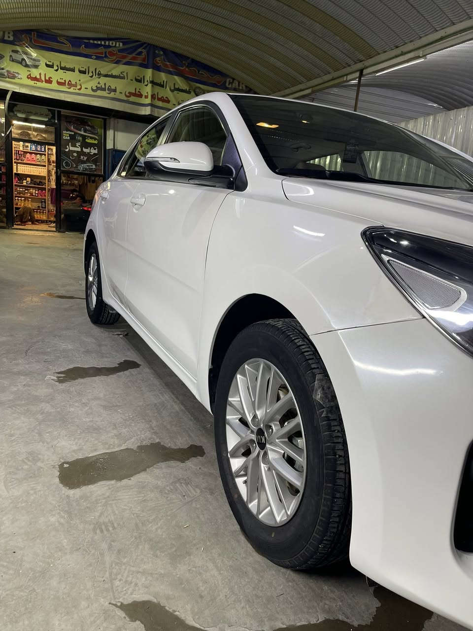 كيا ريو موديل 19 خليجي شركة الدولية مكينه 1600 دوش كير ايتي ماشية58 الف السيارة نضيفة بيه مكانين بارد بيع او امراوس  *********** السعر 118 وبيه مجال
