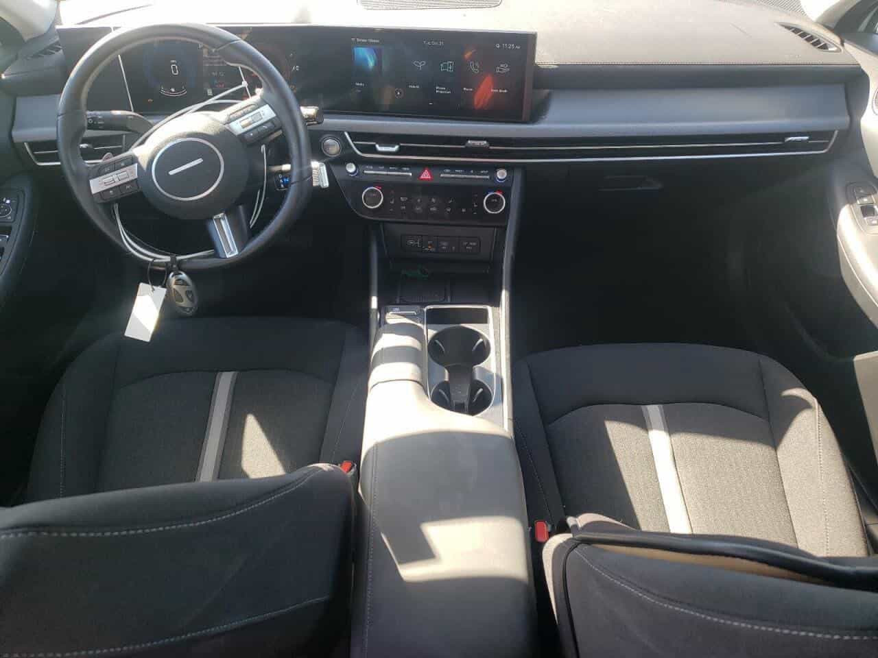 سوناتا هايبرد 24 سياره فول موصفات ما عده الفتحه سياره بدون ارباكات حادثهابس بنيد حتى دعاميه سليمه سياره بعد يومين اطب البصره ترهم كتاب شهداء اتصل ع ***********
