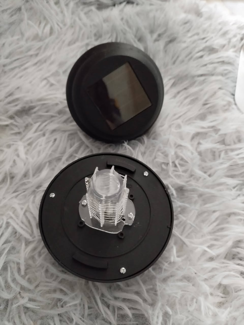 قطعتين بهل الشكل طاقه شمسيه مثل ماواضح بالمقطع  على اول تم 4000


**إذا كنت صاحب هذا الإعلان وتريد حذفه لأي سبب، رجاءا أرسل رسالة إلى الدعم الفني**