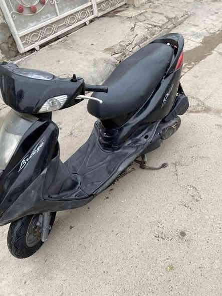 السلام عليكم 
دراجه للبيع فريز 
مكفوله كفاله عامه 
العنوان بغداد المدينه لاورفلي 
السعر600وبيهه مجال 
رقم الهاتف ***********
