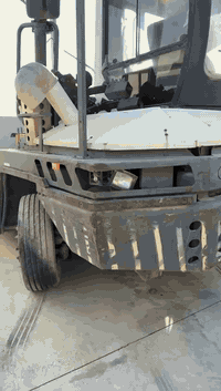 للبيع سياره سكراب محرك مال فالفو   لل سعر    للستفسار 07814454395