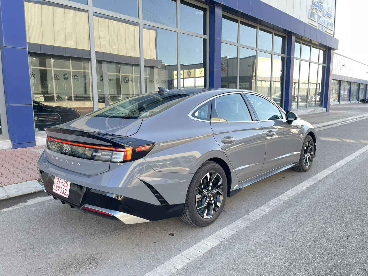 سوناتا 2024 SEL
لون سمنتي
محرك 2500
كشنات تدفئه
مرايات رادار
تحكمات ستيرن
اوتو ستوب
تحديد مسار شارع
مساعد ستيرن
رادار أمامي
رادار جانبي / نقطة عمياء
حساسات فتل 360 درجه
شاشات الكتروني
ماشي 31 الف مايل
ضرر بابين خفيف . تبديل اصلي شركة بخ نفس اللون
ارباك تكمة جهة سائق راجع سستم شركة
مكان السياره دهوك
سعر198$ ومجال
***********
