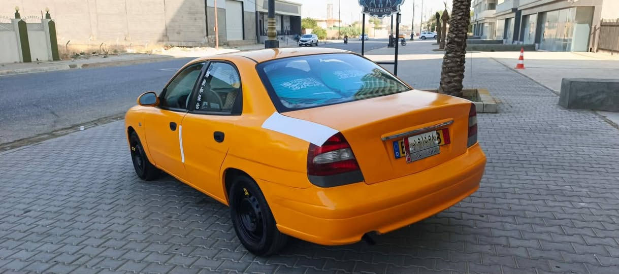دايو موديل 2000 شرط گير ومحرك سياره شرط التحويل بيها وكاله سيارة بيها دفتر بانزين نقابه و هيئه مصفرة سياره  نضيفه مابيها مصرف تبريد شغال 🥶السعر 27$وبيها مجال بسيط  عنواني كركوك قادسيه شارع ابو وليد رقم الهاتف ***********
