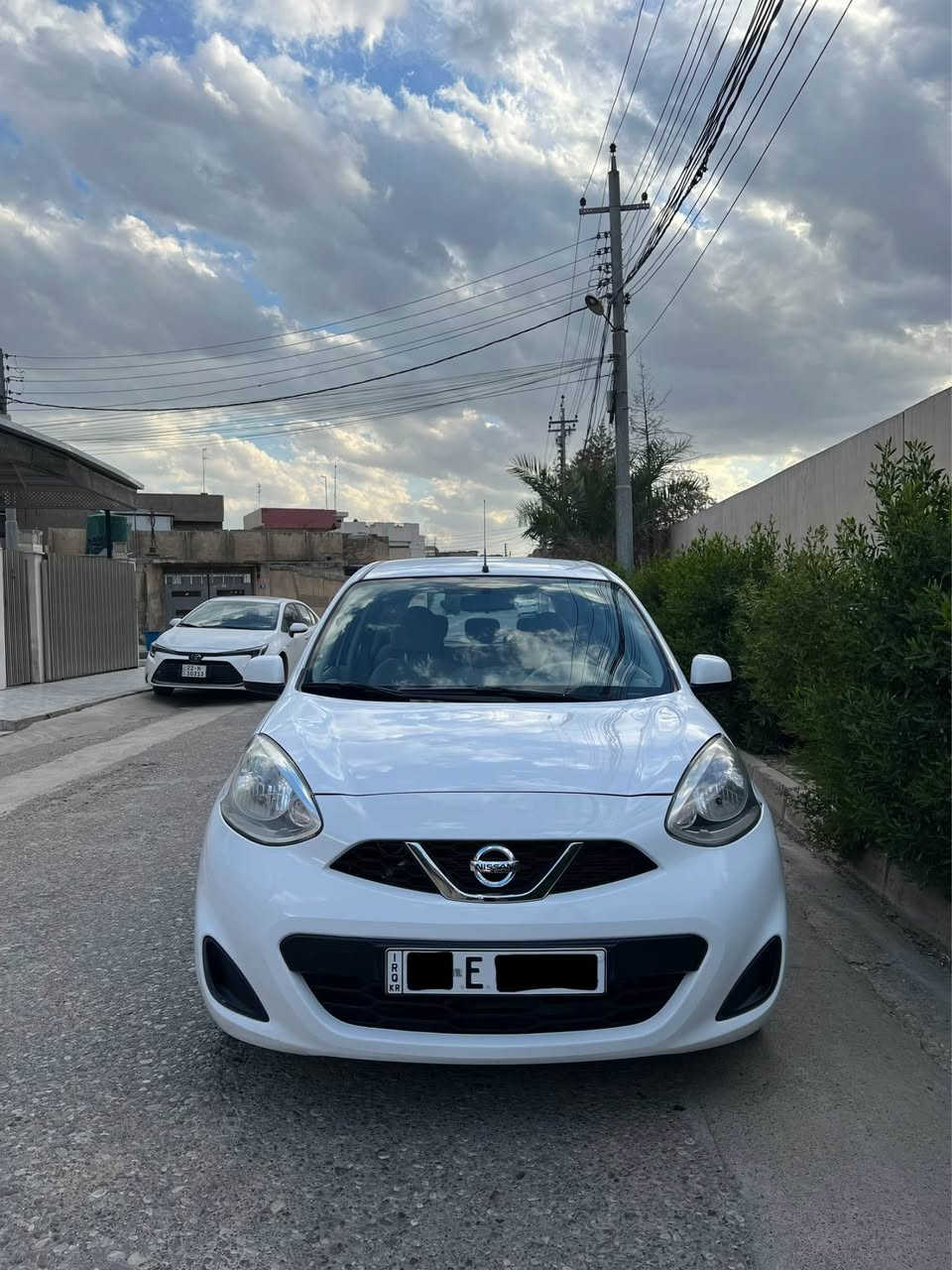 نیسان میکرا ٢٠٢٠ سپی بەفری 
هیچی نیە ٧١ هەزار رۆیە رەقەم و سەنەوی نوێیە 
تاخم گەحیەی لۆ کرایە بێ مەسروفە 
*********** أربيل, العراق
