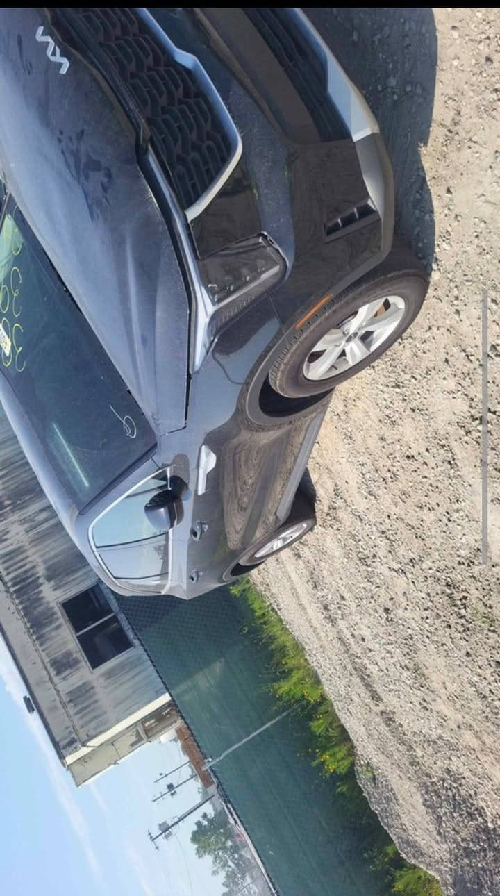 سورنتو 2025  LX وارد امريكي
واصل الحره

تدخل كتاب شهداء

عداد المسافه 19 الف

ضرر حافه البنيد

الصور توضح كل شي

سعر 185

 تواصل واتساب فقط

***********
