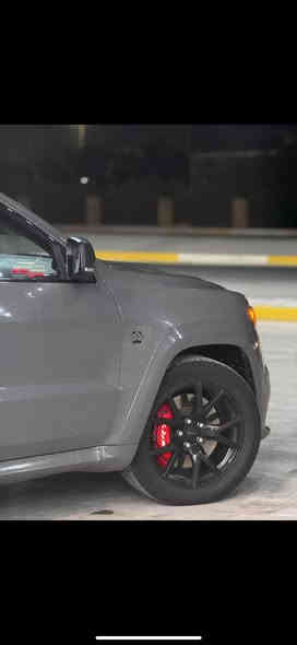 سلام عليكم 
جيب srt موديل 2020
سياره كلين تايتل وارد امريكي سياره كلش نضيفه وحلوه فول فول مواصفات لون سمنتي داخل عسلي تلاث شاشات حساسات اماميه وخلفية ورادار امامي سياره بيها كلير بجاملغ لامامي جهة راكب بسيط على كد شخط بدون فتح وسياره بدون دواخل رقمها بغداد بأسمي ماشيه 88الف ماي مبرمجه يم مصطفى ايكل سياره كلش قويه 🚀🔥 مستعجل على لبيع بدون مراوس سعر 320$
رقم ***********
