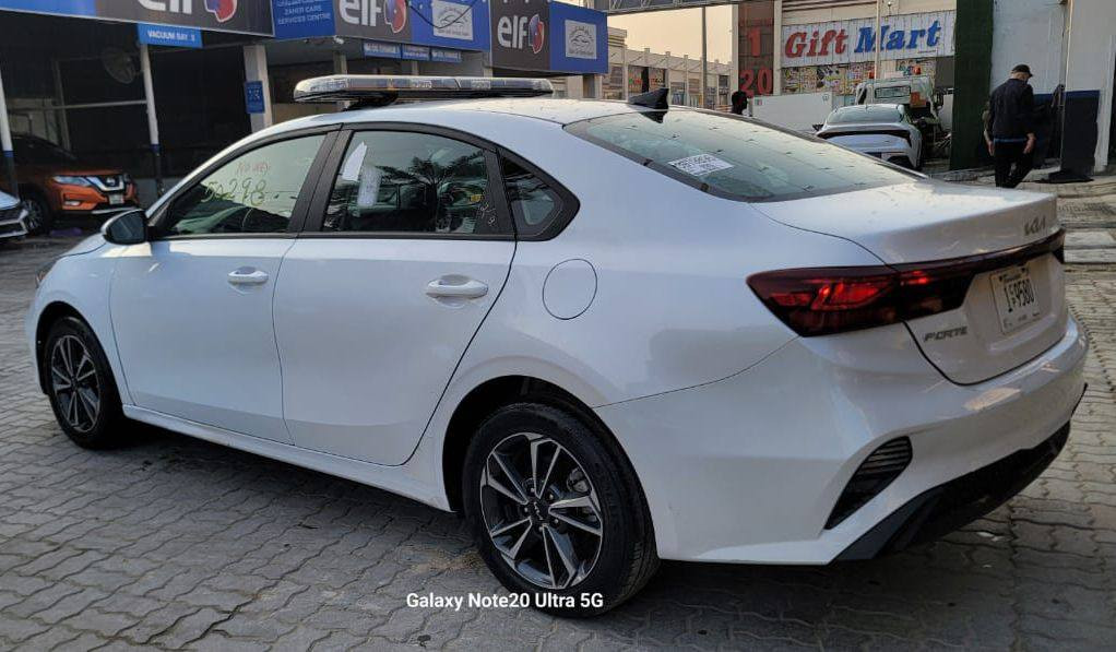 ﷽
*تم الشحن إلى منفذ سفوان*

*كيــــــافورتــي موديــ2024ـل*
*السعر121$(جاهــزه للشحــن)*
__________________________
🚘 كفالة: (🔧 كير – ⚙️ محرك – ❄️ تبريد – ⚠️ حادث مسبق شرط الفحص) 
______________________________
🏢 يوجد لدينا مكاتب في جميع المحافظات لغرض المكاتبة مكاتبنا ضمن المحافظات الآتية: بغداد_ كربلاء _بصرة _حلة _ناصرية _عمارة
______________________________
📞 اتصال أو واتساب:
👤علي ناصر 
📱***********
👤 أبو أسد
📱 ***********

---
رابط كروب الواتس اب مزاد امريكا (مزاد 🇱🇷)
https://chat.whatsapp.com/KAoWEws6Rer6AtjM59D2FA
______________________________
🔗 رابط كروب الواتساب – نشر يومي لجميع أنواع السيارات (الإمارات) 🇦🇪:
https://chat.whatsapp.com/G6Loe2hW2XeI5QWDgcjXqc
