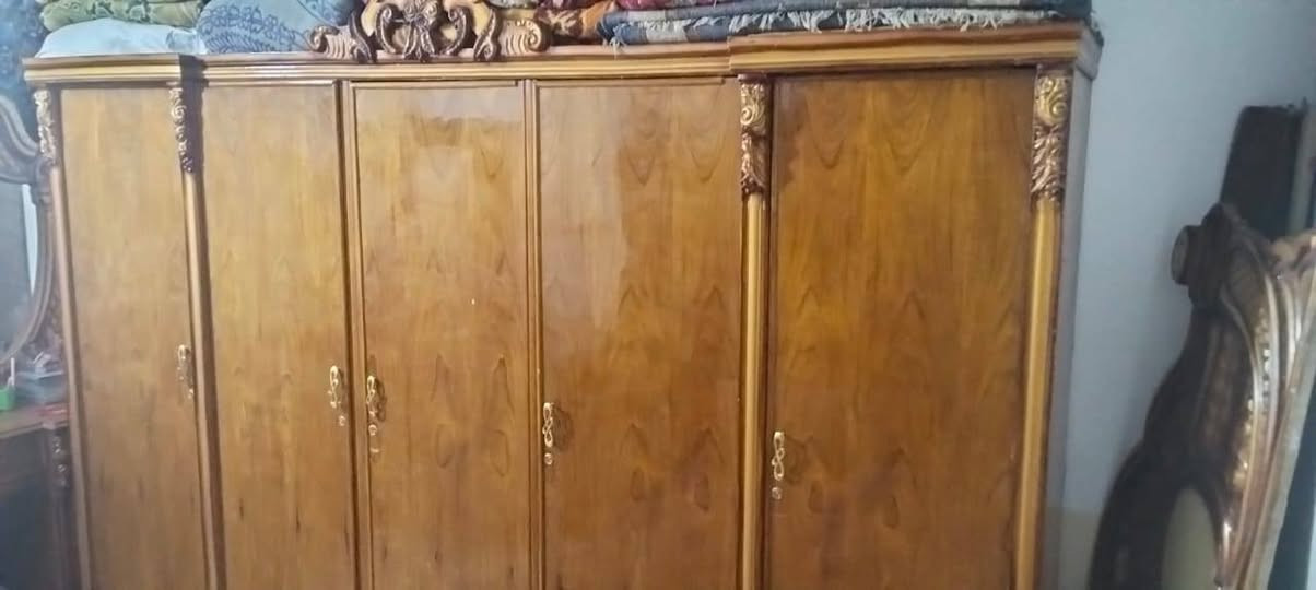 غرفه اخشاب تفصال نضفيه ضالمه تصوير بلحقيقه احلى  سعره ٩٠٠
لاستفسار ***********
