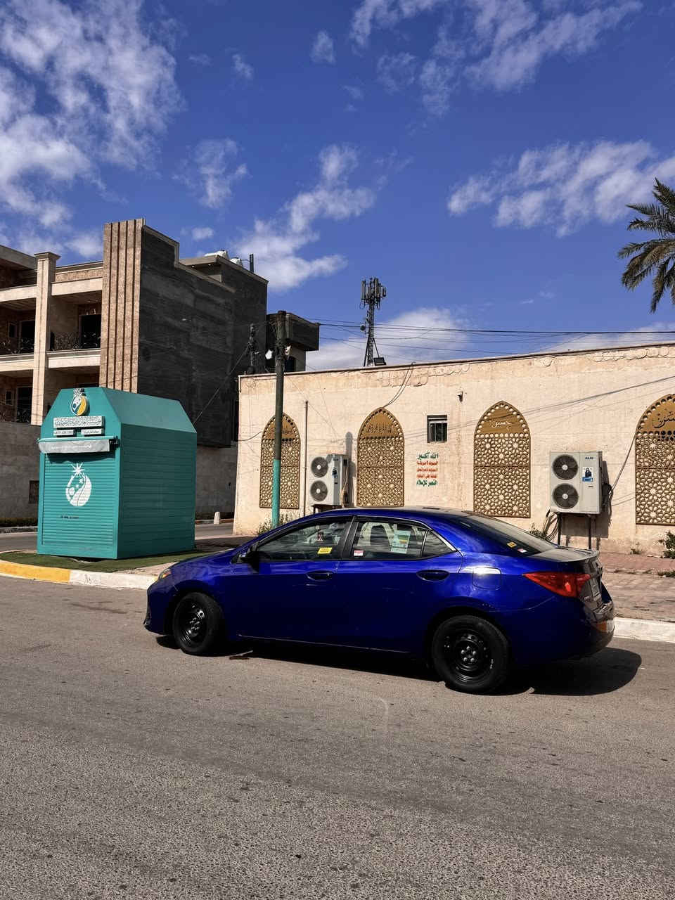 كورولا 2019Se مكينه 1800 بدون تبديل قطعتين صبغ  بدون اي دواخل صبغ فقط باقي كفاله كير مكينه
لايتات زنون 💫
رقم بغداد الجديد سنويه وهزه جديد
 تخم تاير جديد صدر بعده بلادي 
تحكمات شفتات كاميره وبعد بيها مواصفات 
ماشيه 97mil
باتري جديد
تبريد تدفئه منظومه بلاديه
شرط فحص وسونار وين متريد تفحص سياره متصرف عليها 
عارضها 131$
مكاني بغداد
***********
