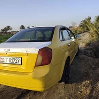 اوبترا موديل ٢٠١٠ نظيفة وجاهزة للأستفسار  07881155800