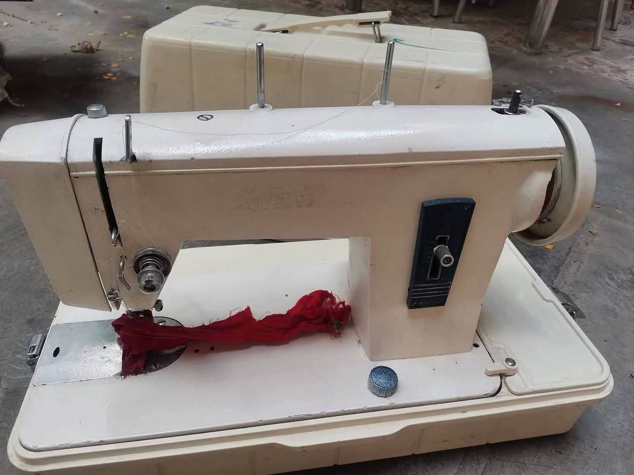 للبيع اختار مكينة اصلي مع التوصيل  مع التوصيل داخل بغداد للحجز اتصال واتساب ودز الموقع   ***********
