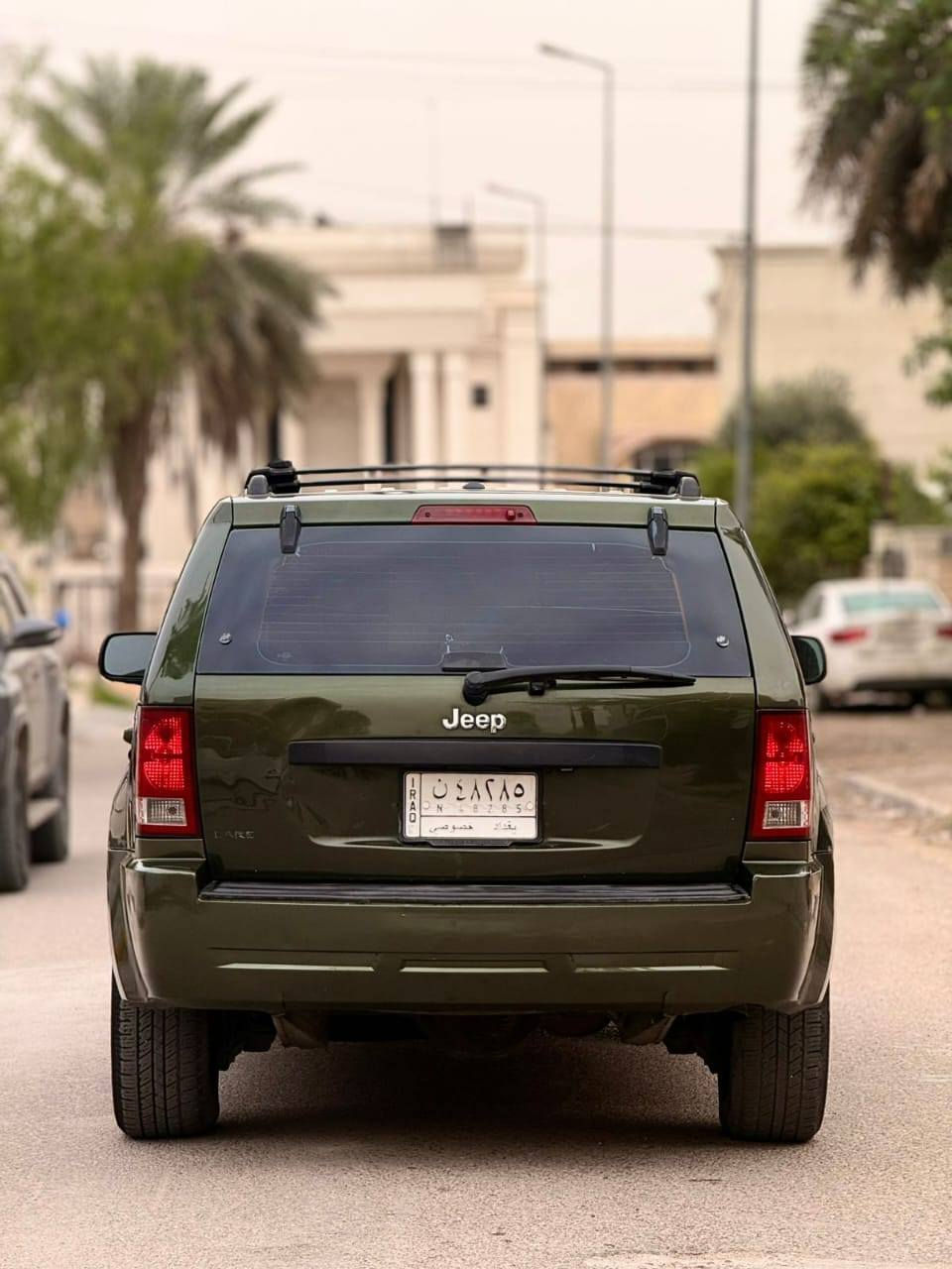 السلام عليكم
سياره جيب موديل 2007 
موصفات فول 
فتحه . قطعتين تبريد . كير ومكينه مكفولات جديد  
حادثهه جالمغ خلفي عكس السائق حاليأ مصبوغه حزام 
حداديه وصدر مكفولات 
عنواني - الدورة 
السعر : 115 ورقة وبيها مجال
***********
