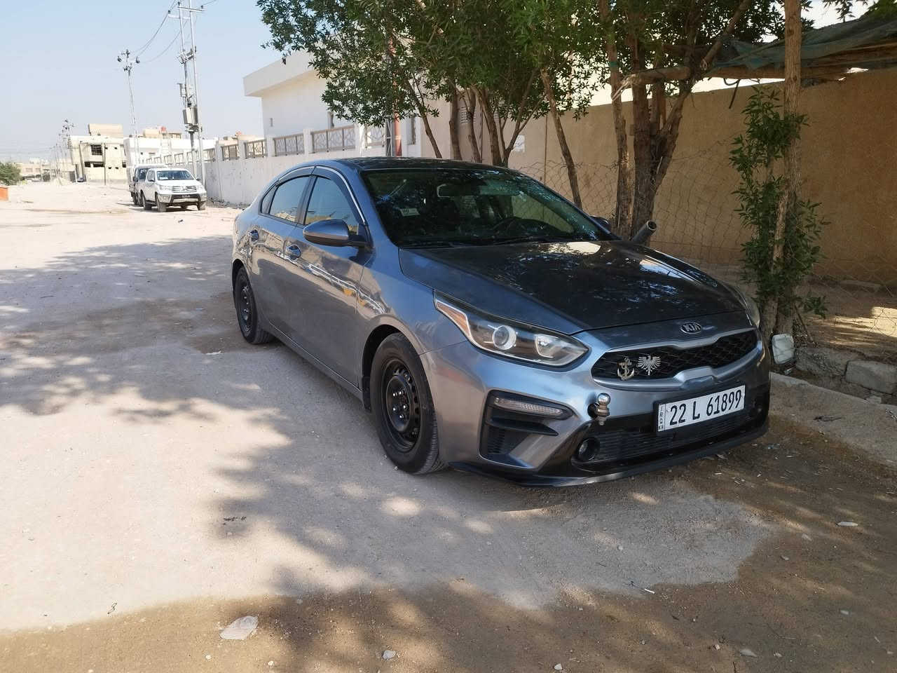 سلام عليكم كيه فورتي 20 كير ايتي مكينه دوش حداديه وتخم تاير جديد ويل 15 غرفه جديده سياره بيه 3 قطع اثنين ضبغ وحده بارد السعر 125 وبيه مجال مكانه كربلاء  هاذا رقمي ***********
