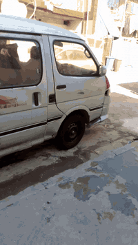 سياره للبيع  فتون 2013  سياره مكينه جديده  صدر جديد  تخم تاير  مكان بغ...