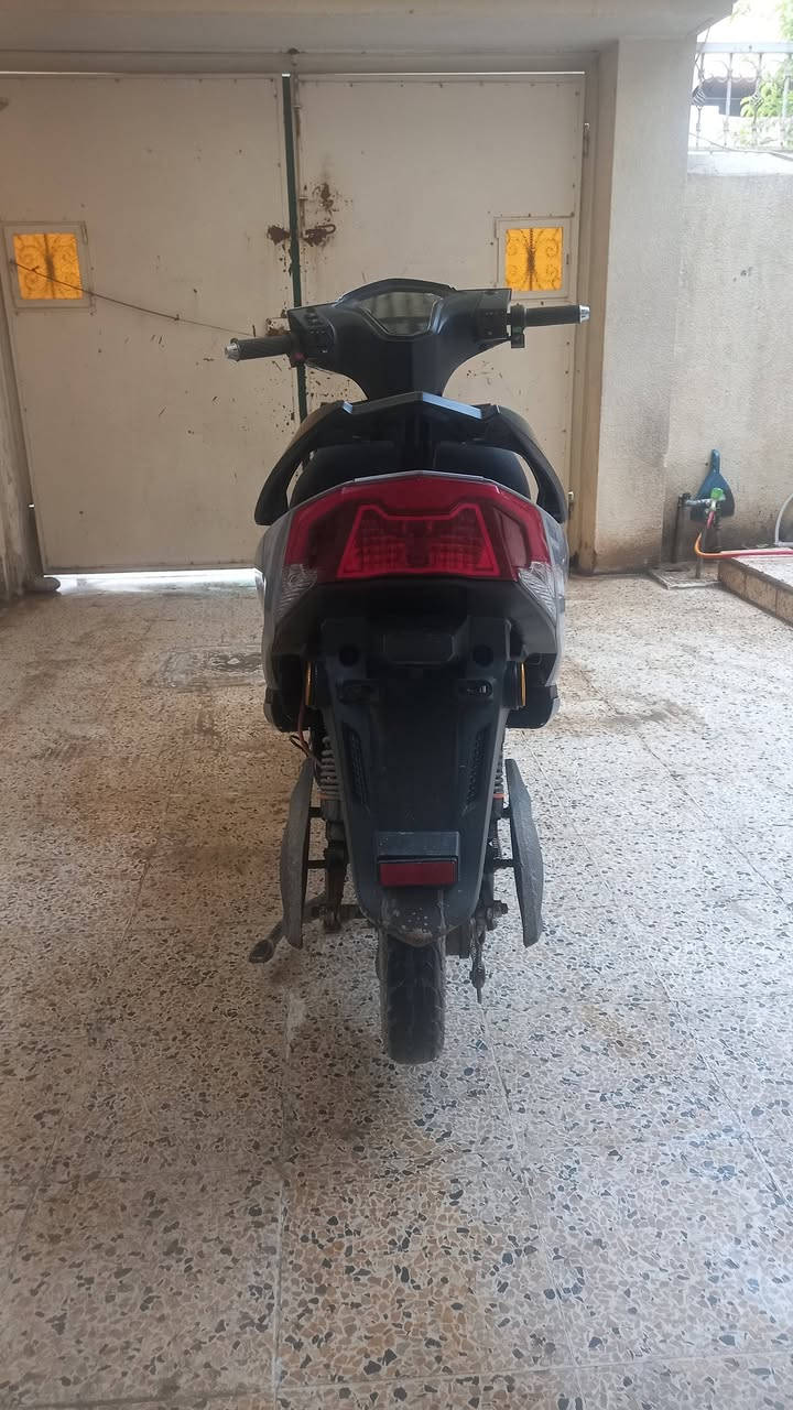 السلام عليكم
ماطور شحن الوطنيه 
بصمه وتشغيل عن بعد 
مستعمل اقل الشهر جديد
السعر 550 
للاستفسار ***********
