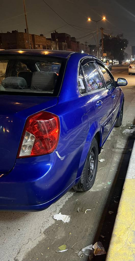 ***********
فورنزا 2007 بيع او مراوس 
صبغ عام 
مكينه 2000
كير اوتوماتيك 
تبريد 
بغداد.المنصور 
السعر 62

بيها مجال قليل بغداد, العراق
