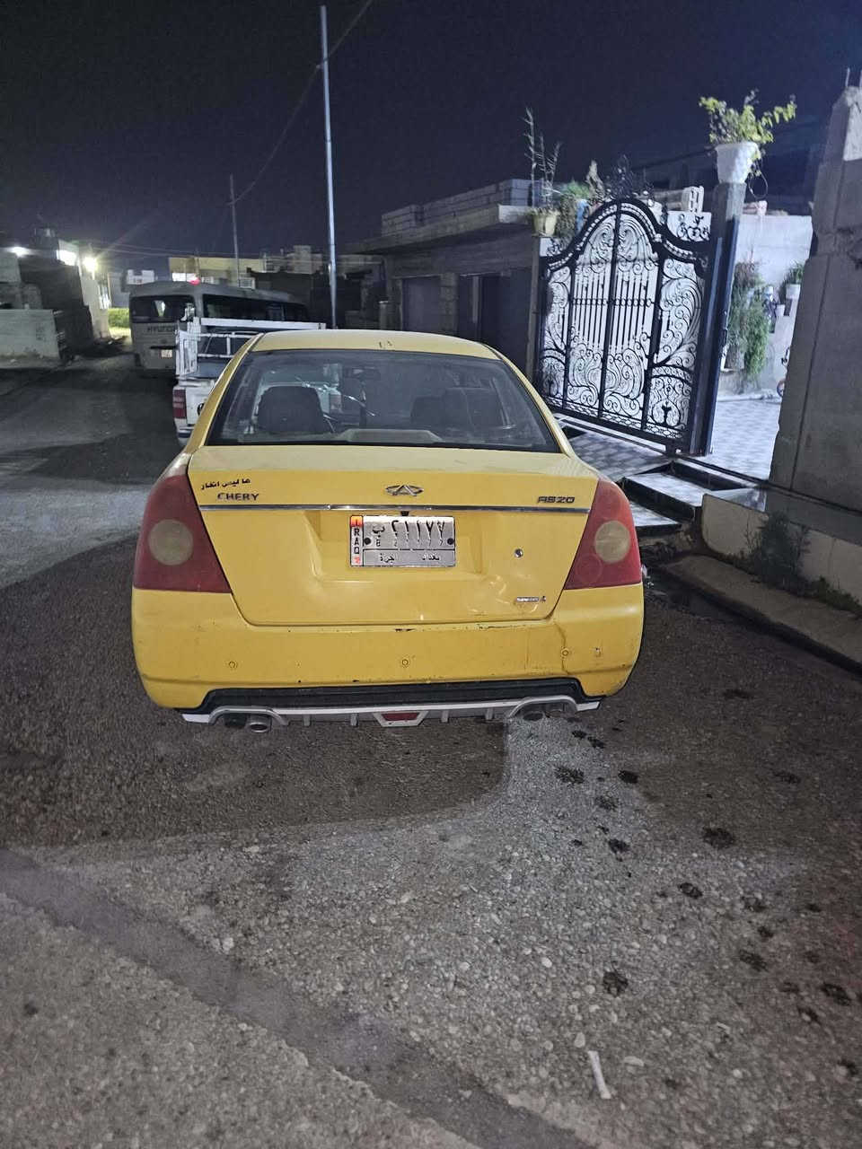 السلام عليكم شيري اي فايف
موديل ٢٠١١

مشروع وطني 

دفتر بانزين 

منضومه غاز 
تدفئه وتبريد شغالات 
كير ومحرك كامري ابو الجف 

سعرها ٢٥ وبيها مجال.  

***********
