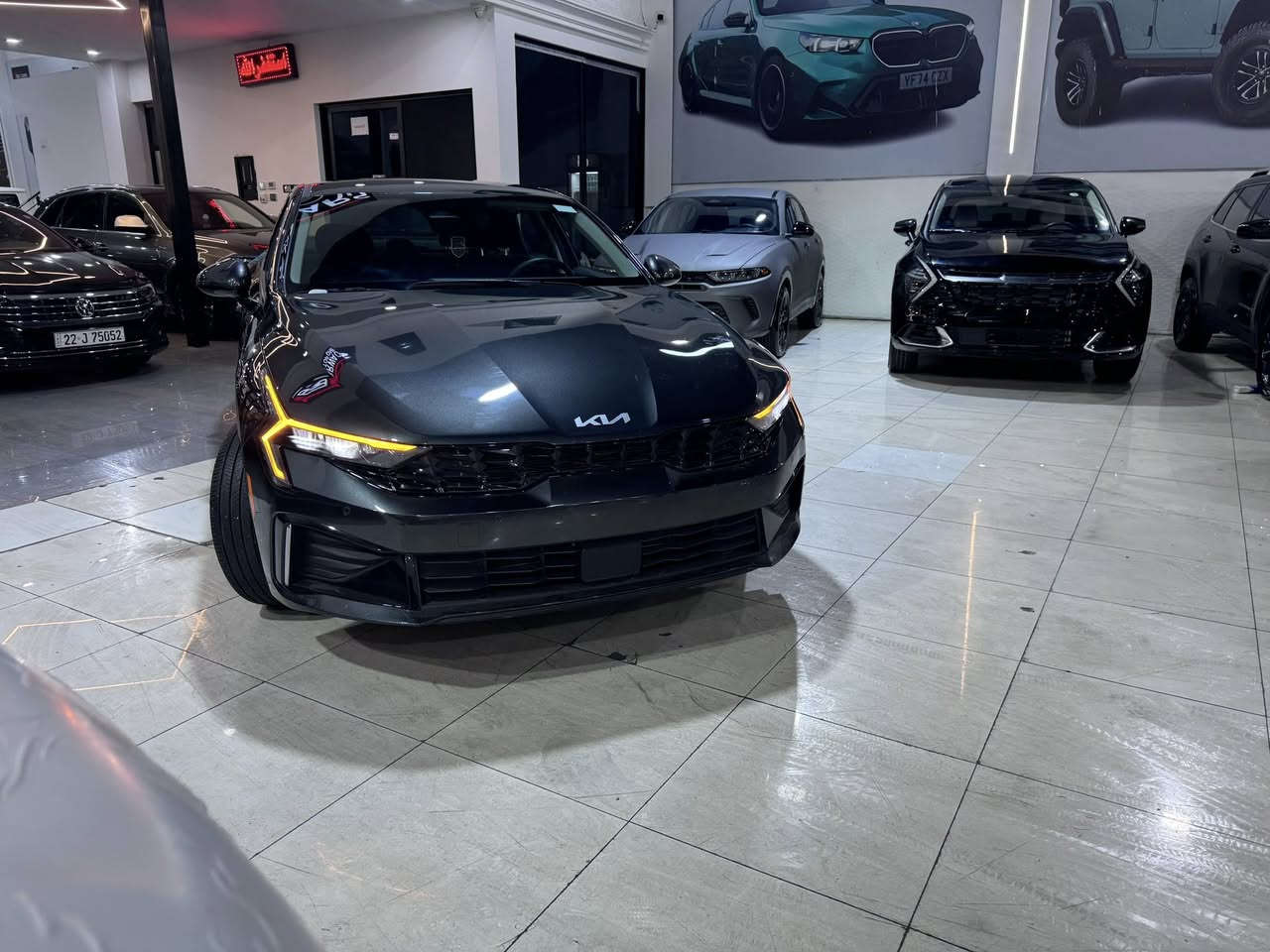 Kia k5 2025
سعر بلاشش 147$🔒🔥
***********
***********

مواصفات Lx 
رادارات ٣٦٠ درجة
كراسي كهرباء  
بصمة و تشغيل عن بعد
شحن لاسلكي 
٣ انضمات قيادة 
تحكمات ستيرن
شاشة كبير
بريك بصمة
ضرر❌بجم سليم ٤-٥ قطعه صبغ
ابيعه حيزام بدون دواخل رقم شاصي منزل 
أرباكات ستيرن و داشبورد اصلي 💯/💯
بدون رقم تترقم شمالي ١٢ ورقة 
موجودة 📍اربيل معرض S.B cars

***********
***********

ملاحظة ❌عدنا خدمة الاقساط اذا مقدم ١٠٠$(شدة)🔥
