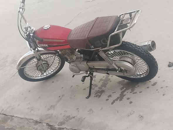 دراجه للبيع
نامه4كير
لاصرف ولابخار ولا صوت
دبلات امامي خلفي جديد
وياله تايرات جديد
موديل16محرك شرط لاصرف ولابخار ولا صوت
سعر250بي مجال بصيط لشراي 
قطره دهن ماينطي شرط 
مكاني كركوك قادسيه الثانيه شارع ابو وليد
***********
