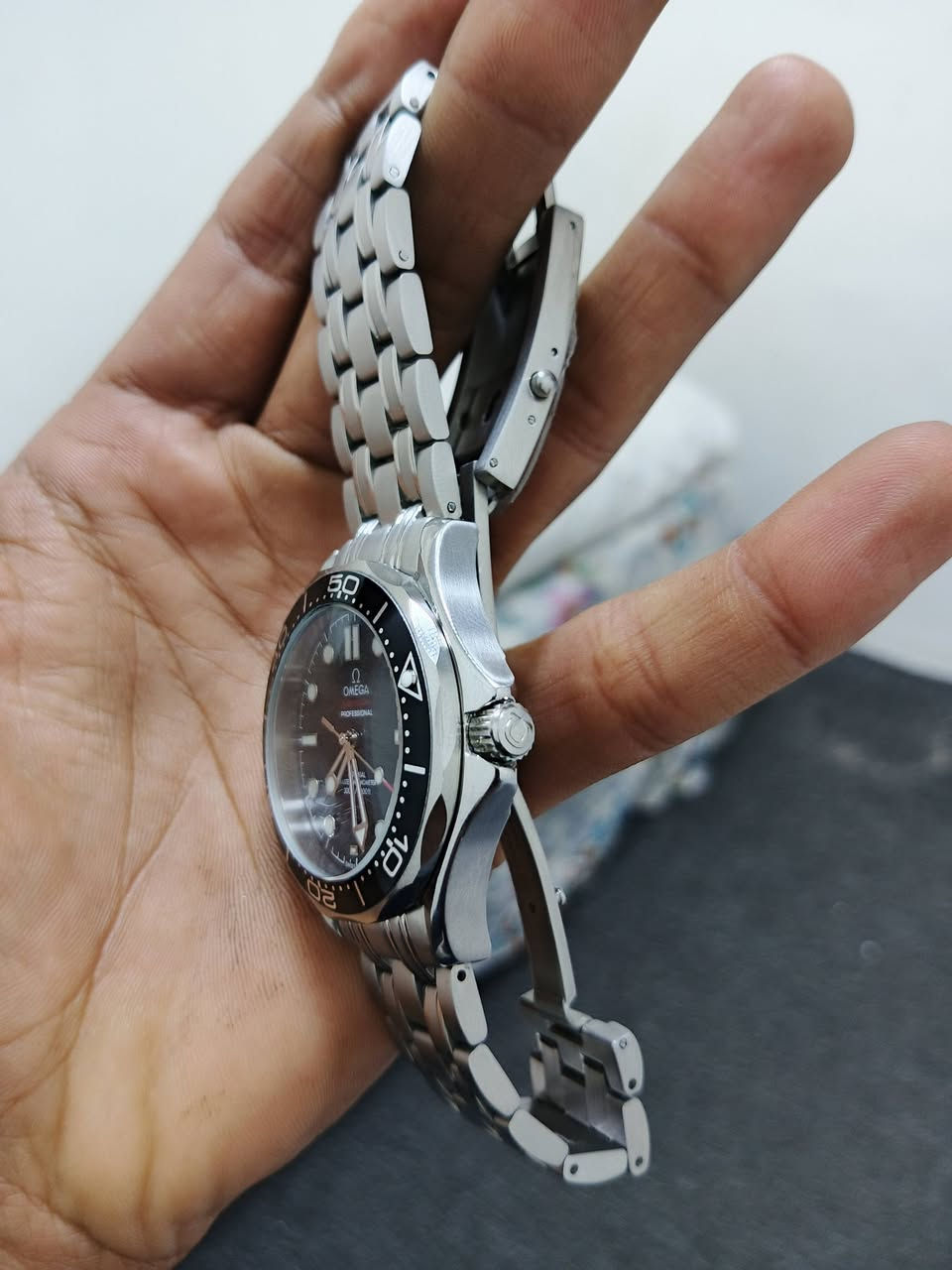 اومكا فول كوالتي وختومات اوتوماتيك ضهر كشف 
مزاد يبدي من 40 الف وشكد ماتوصل بل عافيه


**إذا كنت صاحب هذا الإعلان وتريد حذفه لأي سبب، رجاءا أرسل رسالة إلى الدعم الفني**