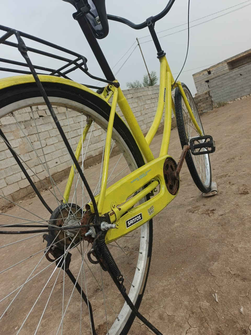 السلام عليكم باسكل للبيع او مراوس السعر خاص باسكل نضيف، نوع الشركة (سانتوس)
الاتصال 
***********
***********
