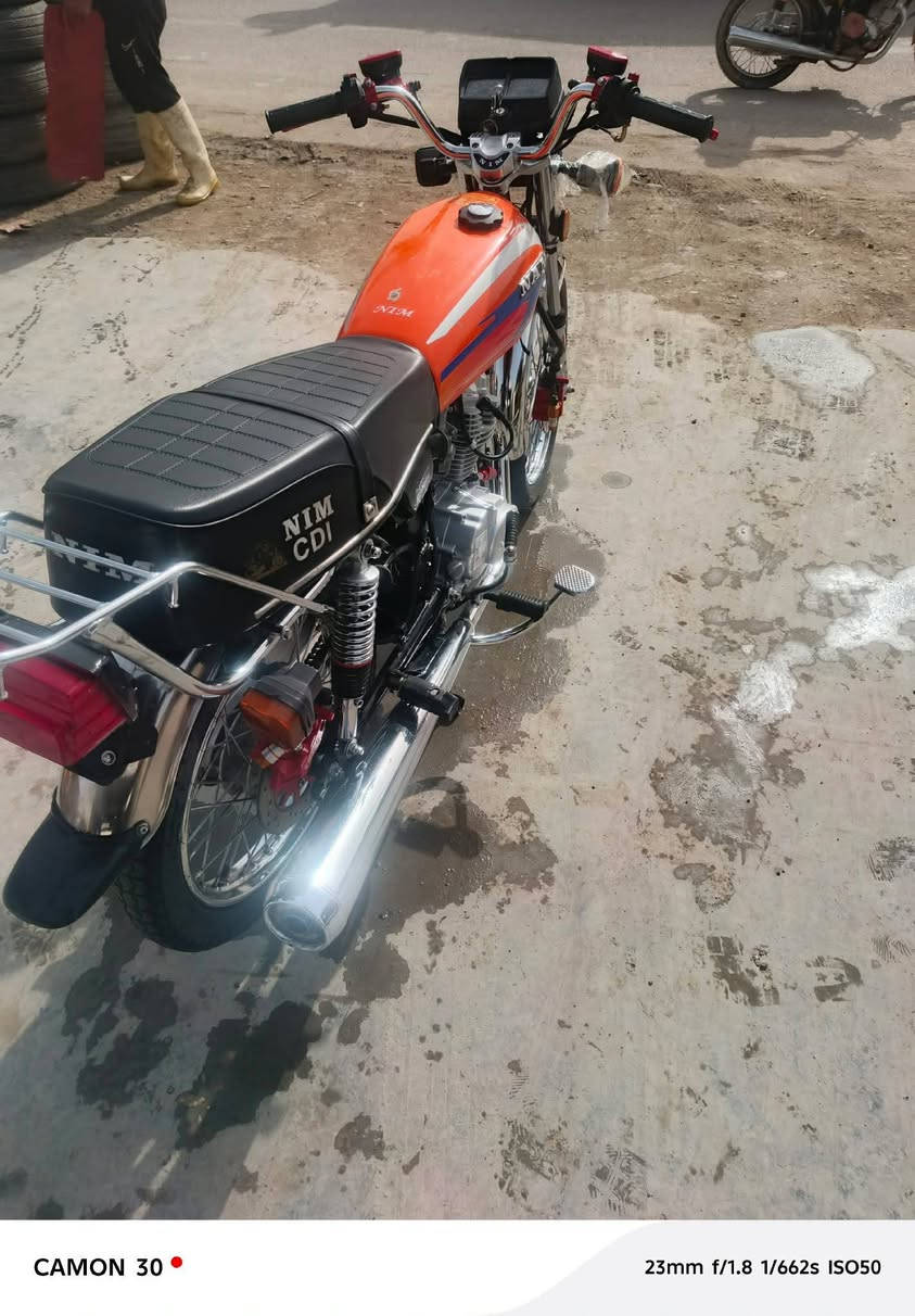 سلام عليكم دراجه ايراني اربعه كير دراجه خير من الله تخبل شوفت عينكم ولدراجه بيه عنابر كلج وبيه دسكات امامي خلفي السعر 800وبيه مجال


**إذا كنت صاحب هذا الإعلان وتريد حذفه لأي سبب، رجاءا أرسل رسالة إلى الدعم الفني**