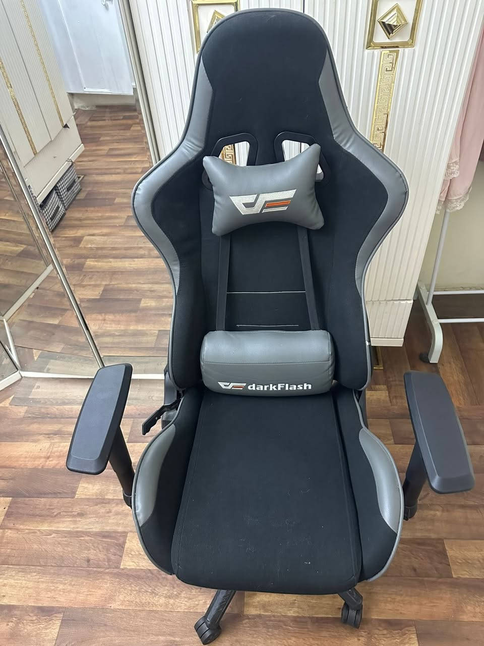 كرسي كيمنك للبيع لاستفسار***********
