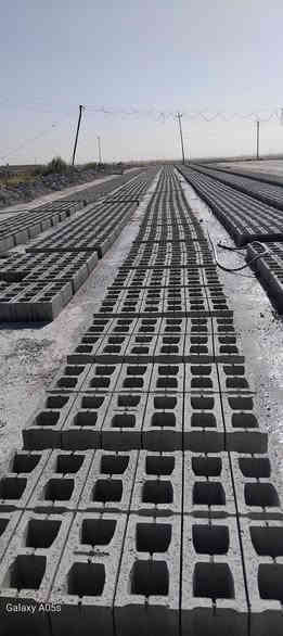 يوجد بلوك (قلاب)درجة اولى طريق الباوية سعر(1000) بلوكة  ب450 الف مطروح بالمعمل توصيل كافة مناطق  ديالى وبغداد  للتواصل عل الرقم أو الوتساب ***********
