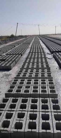 يوجد بلوك (قلاب)درجة اولى طريق الباوية سعر(1000) بلوكة  ب450 الف مطروح...