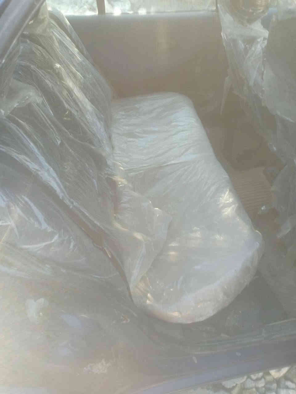 للبيع بيجو فرنسي 2001كير محرك خير من الله مكفولة من  صبغ والضربةرقم بغداد دولي بسمي سيارت عليه ادم عامة عوز ملاحظات بسيط السعر32ورقه وبيه مجال لشري ***********مكاني بغداد
