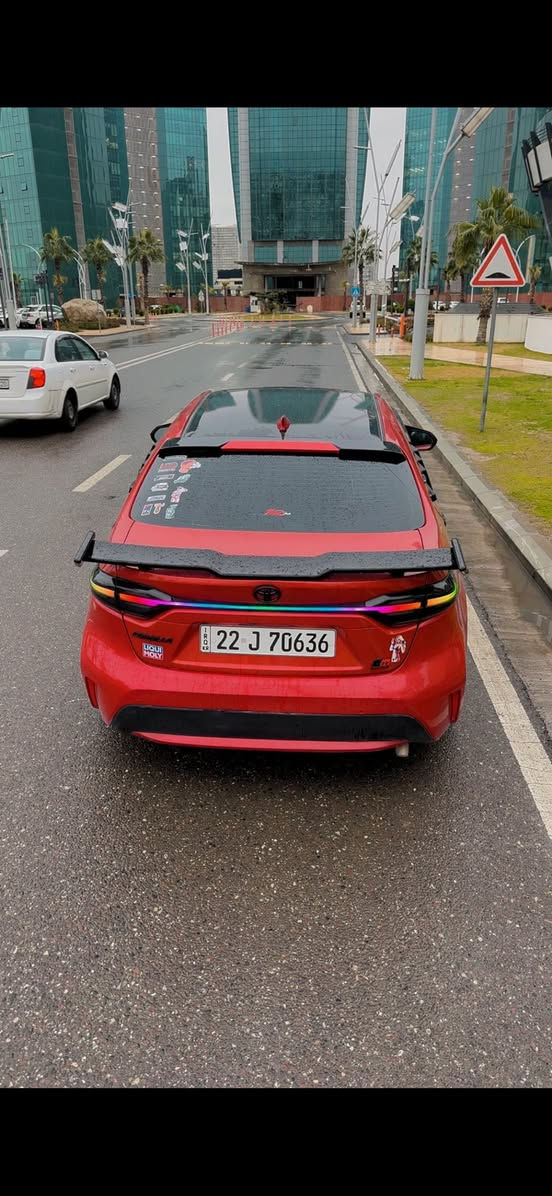 السلام عليكم 
كورلا موديل 2020
مراوس بكامري او شي حسب القناعه
رقم بغداد انكليزي 
فول عده الفتحه 
مكينه 1800 المرغوب بدون دوانز و بدون صرف
تدفئه تبريد تحكم ستيرن 
رادار امامي 
كامره 
زنون
فئه le
غرفه جديده 
سقف روز داخل 
كله كاربون
و شامو 
و جلد
و مخمل
اناره محيطيه
لون مميز احمر دم الغزال
ويل كب اس اي 
كلش هوايه متعوب عليها 
السياره تنباع ب بكلايت بلادي
بيها 4 قطع رش

مكانها بغداد 

السعر 155$
و بيها مجال للطيبين 
***********
اذا اكو مراوس حسب القناعه اراوس
