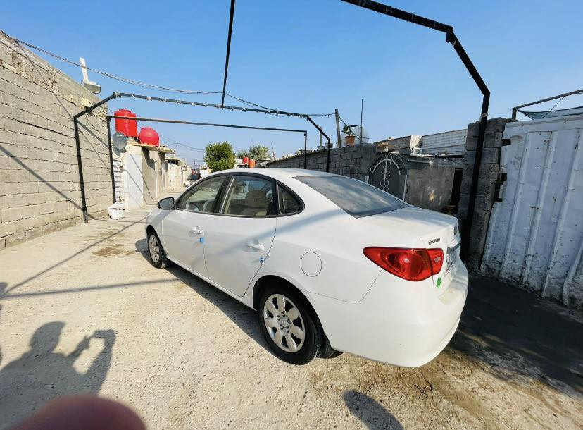 السلام عليكم ا
النترا شركه عامه 2011

مكفوله كفاله عامة من الدعامية للدعامية 

مكينه 2000 برغي ممفتوح بيها 

أربع دسك 

جهاز إنذار ابلادي 

سنتر لوك ابلادي 

تخم تاير جديد 

ماشيه 106 الف 

السعر 134

الرقم: ***********

مكاني :بغداد /الكرخ
