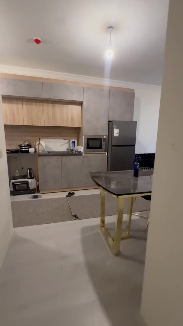 للبيع او للإيجار 

.شقة مؤثثة 

.مؤثث 

.سعر الايجار 

.مكانها اربيل 
مجمع لالاف اريبورت

.غرفة 2
.صالة
.مطبخ 
.حمام 2
.طابق 19
.مساحه "116م
.واجه داخلي 

للأستفسار اكثر التواصل واتس اب 
:***********
:***********
