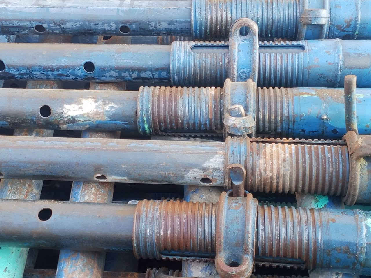 جكات حاضن للبيع طول 4 م اخو جديد نضيفات حيل مثل ماواضح بصوره سن خشن وزن ثقيل حرف كيو كلهن شكل واحد مكاني بالحله الاستفسار ***********
