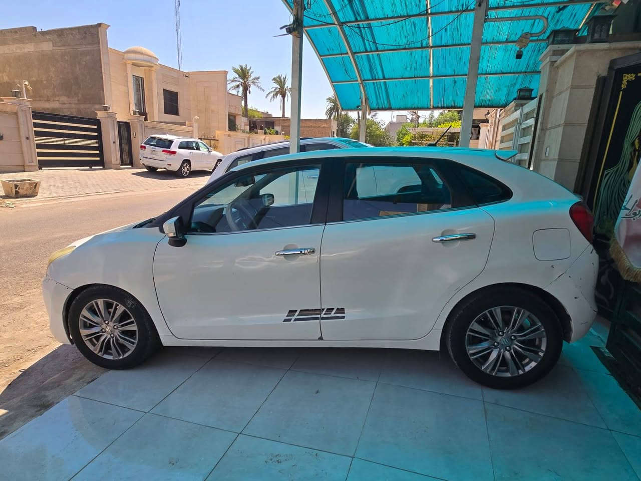 ساسزوكي بالينو موديل ٢٠١٨ 
ماشية ١٠٩
رقم بغداد
السيارة بيها ايبرباك استيرن ودشبول كلمات
سعره ٦٥ وبي مجال 
مكاني بغداد 
رقم ***********
