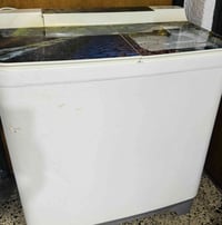 غساله مستعمله للبيع نوعيته ال جي العربي  سعره قبل ٢٠٠ حاليا ١٠٠ قفل ال...