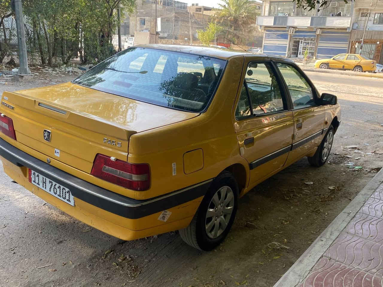 سلام عليكم
بيجو أكد موديل 16 دشبول عالي مكفوله من الضربه من تبديل على وضع الشركة مكينه كير تبريد ثلج كهربائيات كلها شغاله فقط بيها داير مال جاملغ الخلفي  بسمي رقم بغداد هيئة مصفره كامله العنوان بغداد السعر 43 وبيها مجال اتصل وتدلل 
***********
