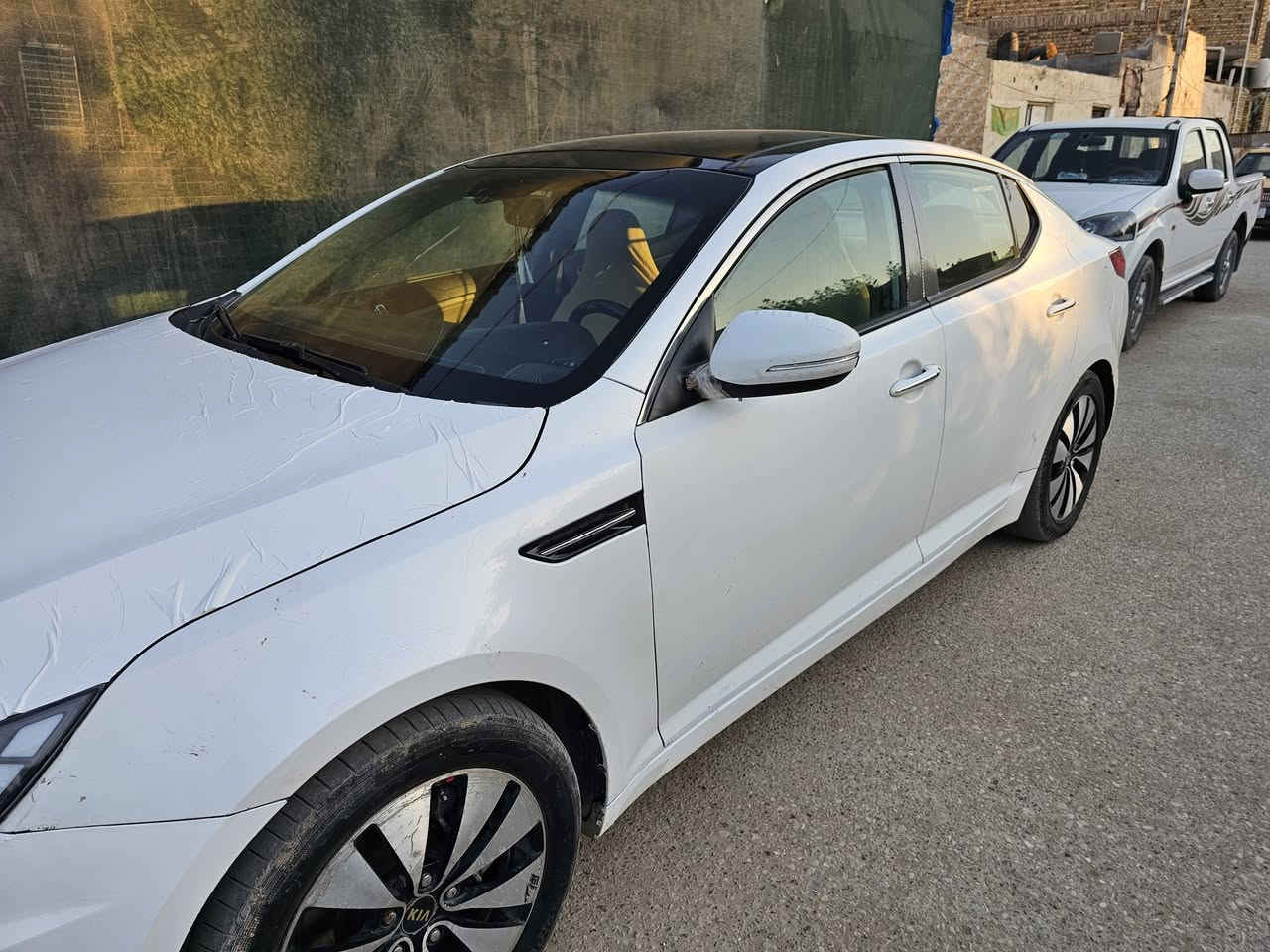 السلام عليكم ورحمة الله وبركاتة 
بيع مستعجل اقره التفاصيل تقتنع اتصل 
اوبتما موديل 13فول واحد على واحد بانروما شاشه كبيره بصمه رقم بغداد مميز مداور ثاني بيهه بنيد وجاملغ  يوم السعر 95 قبل سته اشهر اخذتهه ب 115 الغرض من البيع شغله طارئه اقتنع اقتنع يله تتصل رقم ***********
