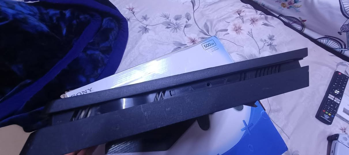 بلي 4 اونلاين شغال مامفتوح كامل ملحقات السعر 150 كربلاء


**إذا كنت صاحب هذا الإعلان وتريد حذفه لأي سبب، رجاءا أرسل رسالة إلى الدعم الفني**