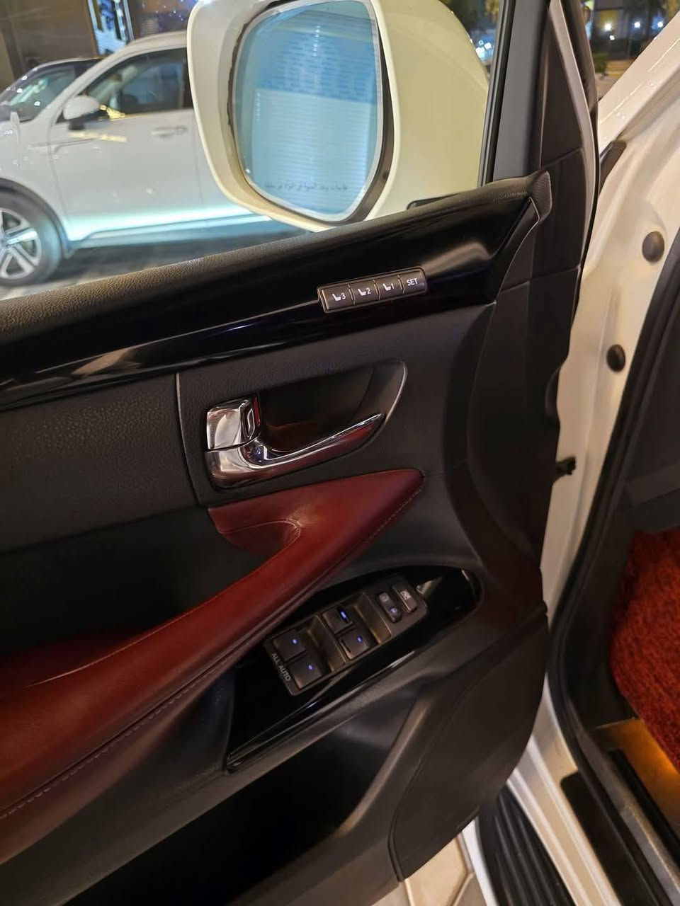 يا الله
السلام عليكم للبيع سيارة لكزز  2014 سبورت LEXLLS   SPORT
مكينة LX5700S 
السيارة  كفالة عامة 
السيارة بريم معروفه مواصفاتها 
‏مكينة كير كفالة  فول مواصفات 1/1
كشتات جلد تدفئة تبريد كشنات كهربائي ⚡️ 
7راكب 3قطع تبريد ❄️ معروفة مواصفات السيارة 
رقم السيارة بغداد بسمي سنوية جديدة 
سنوية جديدة كير ومحرك وكشّر كفالة والسونار موجود 
مواصفات السيارة
محرك 8 سلندر
دبل دفع رباعي
بصمة تشغيل
فتحة سقف
كشن جلد
كراسي كهرباء أمامية وخلفية
ذاكرة كراسي
تحكم ستيرن
مثبت سرعة
شاشة كبيرة
نظام صوتي
كاميرا خلفية
حساسات أمامية وخلفية
مرايا كهرباء 
نظام مانع انزلاق
رقم صاحب السيارة 
***********
السعر 435 مكاني الديوانية
