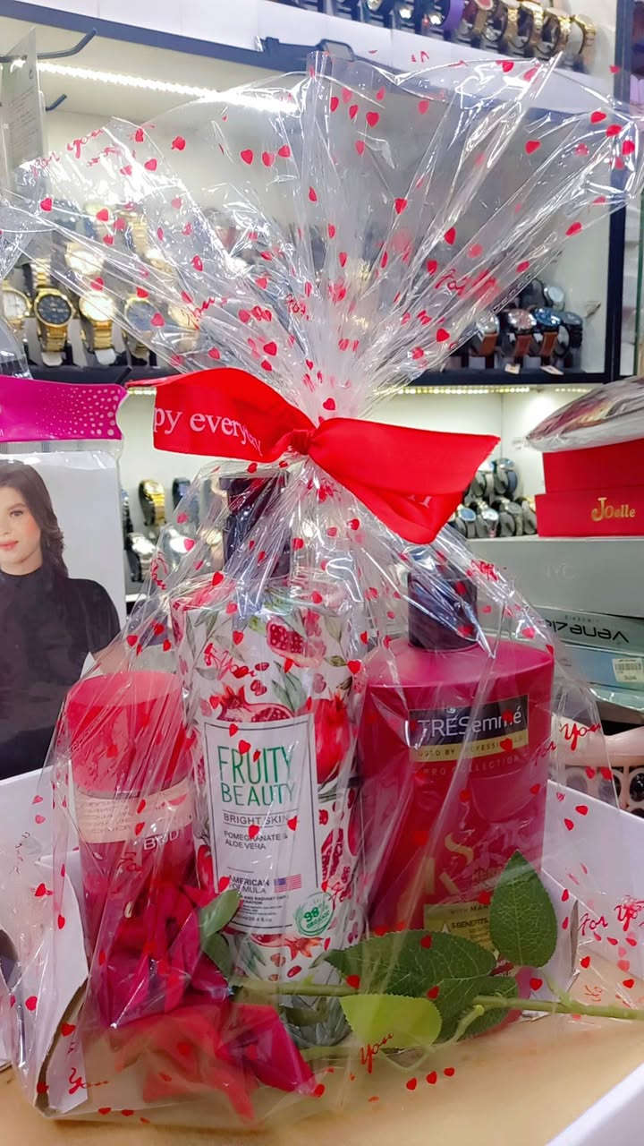 ✨ بكجات اليوم… وبكجات كل يوم ✨
إذا تبحث عن هدية حلوة ومرتبة وجاهزة
احنا جهزنالكم أجمل تشكيلة 💝
🎀 بكجات عناية بالبشرة
🎀 بكجات عناية بالشعر
🎀 بكجات حب ورومانسية
🎀 أفكار هدايا ناعمة ومرتبة بكل ذوق
كل بكج مغلف بشكل أنيق وجاهز للإهداء بدون أي تعب ✨
يعني بس تختار… والباقي علينا 🎁
لعيد الام ولكل المناسبات هدايا بأسعار تناسب الجميع 

١٠ الف ، ١٥ الف ، ٢٠ الف ، ٢٥ الف وبكجات خاصة حسب الطلب
📍 Magic House
بغداد – الأعظمية – شارع الضباط – مقابل كراج الصباح – داخل عمارة فايف ستار
📞 *********** (واتساب متوفر)
🚚 توصيل لكافة محافظات العراق
#ماجك_هاوس #هدايا #بكجات_عناية #هدايا_بنات #هدايا_رومانسية #بكجات_حب #عناية_بالبشرة
#عناية_بالشعر #هدايا_بغداد #العراق
