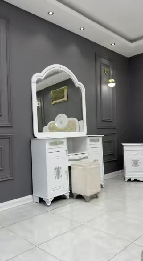 اليكم #احدث موديلات #للغرف  #نجاره  #عراقيه
المتانه والذوق الرفيع تجدونه لدينا 
#للحجز والاستفسار راسلونه 
متوفر خدمه توصيل


**إذا كنت صاحب هذا الإعلان وتريد حذفه لأي سبب، رجاءا أرسل رسالة إلى الدعم الفني**