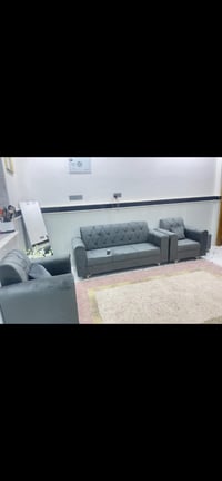 تخم • ٣ قطع • كنب