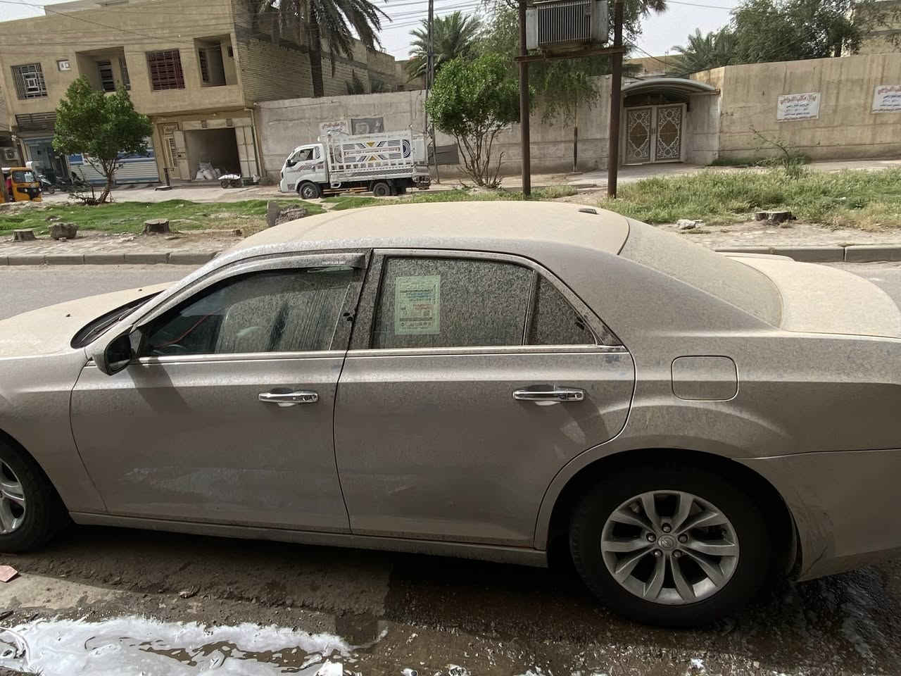 السلام عليكم للبيع اوباما موديل 2011 وارد كندي
اللون سلفر 6 سلندر 3600
تو ويل ويل عشرين بلادي وتخم تاير جديد 
حداديه مكينه كير اكسل جدد كفاله
داخل اسود جلد 
كير طياره 
كشنات كهرباء 
شاشه جبيره 
تشغيل عن بعد 
سياره استخدام شخصي جاهزه بدون نقص 
رقم بصرة بأسمي شرط تحويل 
مكان السياره بغداد
السعر 145 وبيها مجال حك الجيه 
بيهه نواقص قليله
سونارهه موجود بالمنشور بدون حادث 
الاتصال ***********
