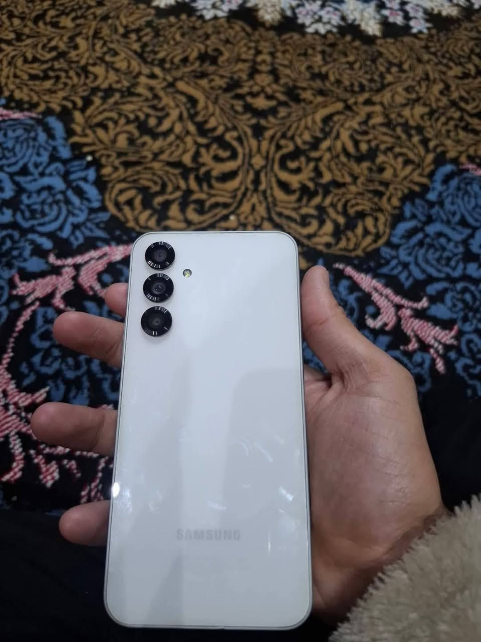 سلام عليكم سامسونج A54 جهاز نضيف مكاني بغداد الحسينيه للبيع او مراوس اس ٢١ راس براس هاتف ***********
